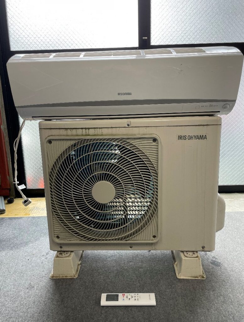 簡易通電動作確認済 現状品 アイリスオーヤマ IRA-2201W Wi-fi機能搭載 人感センサー 自動最適運転 20年製