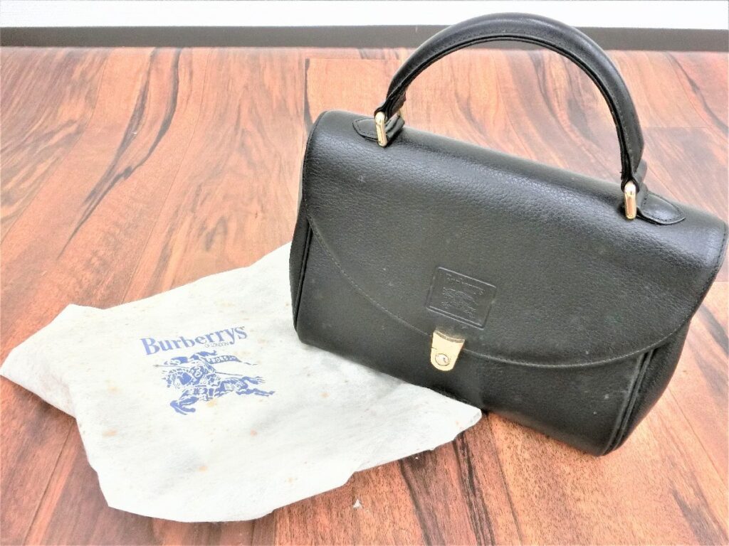 バーバリー ハンドバッグ ブラック