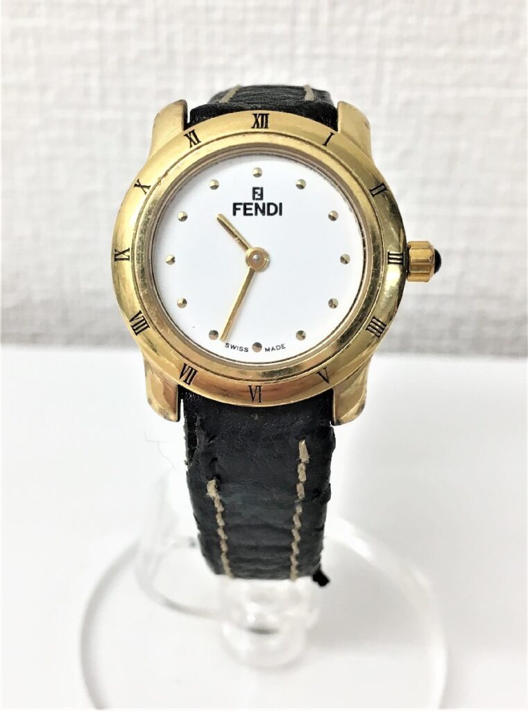 【ジャンク品】FENDI フェンディ レディース腕時計 800L