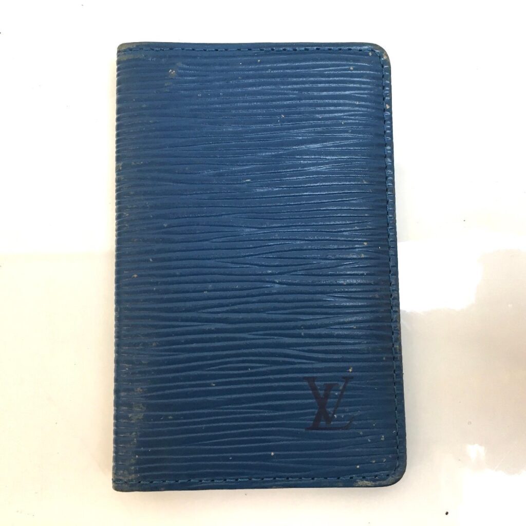 Louis Vuitton エピ カードケース ルイヴィトン ブルー CA0997