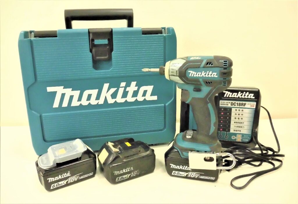 makita マキタ 充電式ソフトインパクトドライバ TS141DRGX 18V セット品 6.0Ahバッテリ2個 5.0Ahバッテリ１個 充電器
