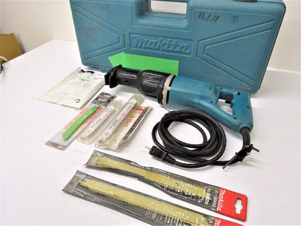 makitaマキタ レシプロソー JR3000V 100V 電動工具 切断