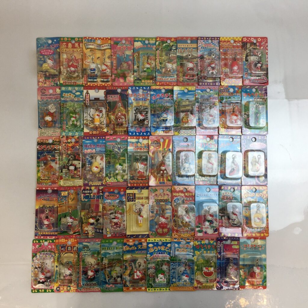 ④ご当地キティ ファスナーマスコット ハローキティ HelloKitty キーホルダー サンリオ　大阪　京都　熊本　福井など