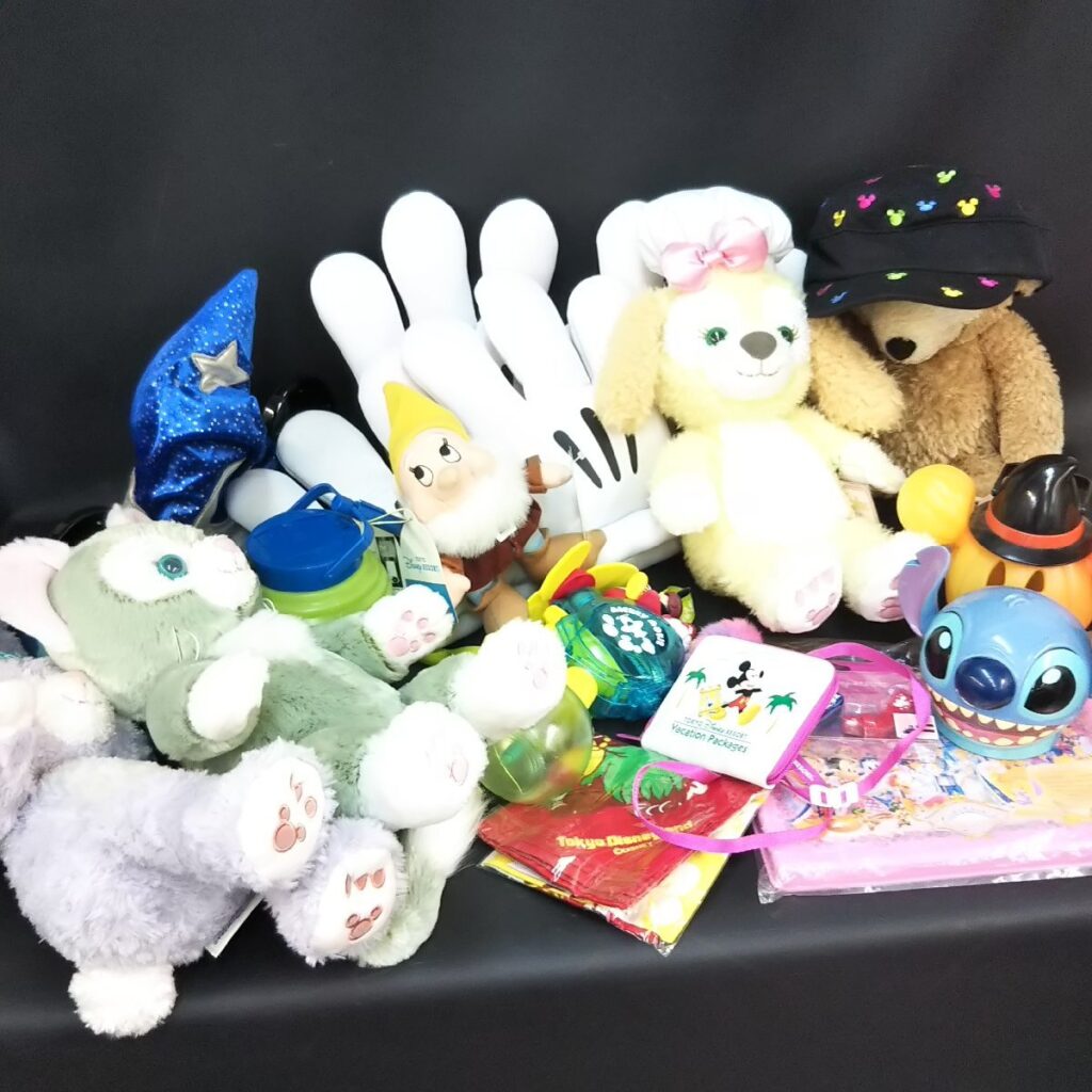 大量 ディズニーリゾート グッズ お土産 いろいろまとめて ぬいぐるみなど 現状品