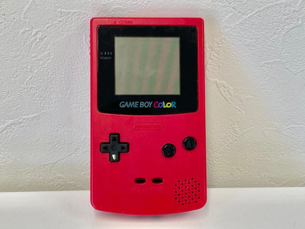 GAMEBOY COLOR　ゲームボーイカラー　CGB-001　レッド　本体＋おまけ カセット１つ