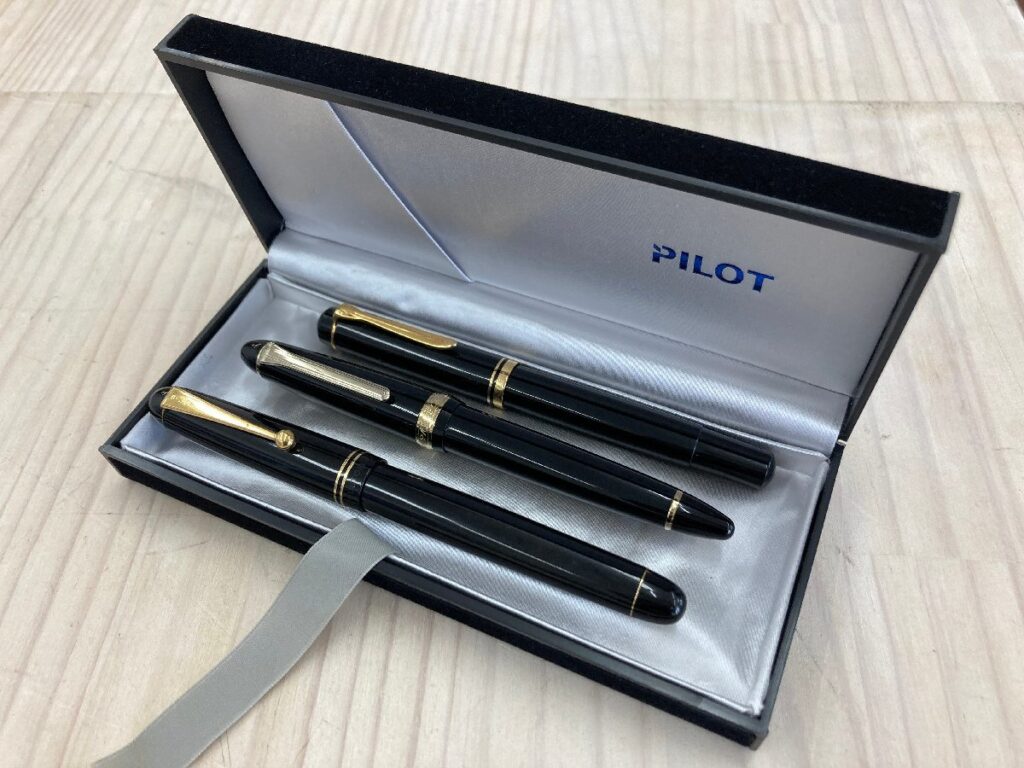 PILOTパイロット万年筆(14k)2本/ペンギン万年筆1本