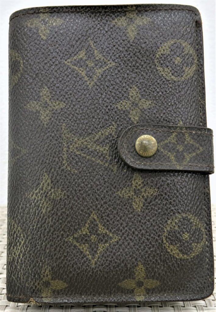 LOUIS VUITTON ルイヴィトン 二つ折り財布 がま口財布 レディース MI0947