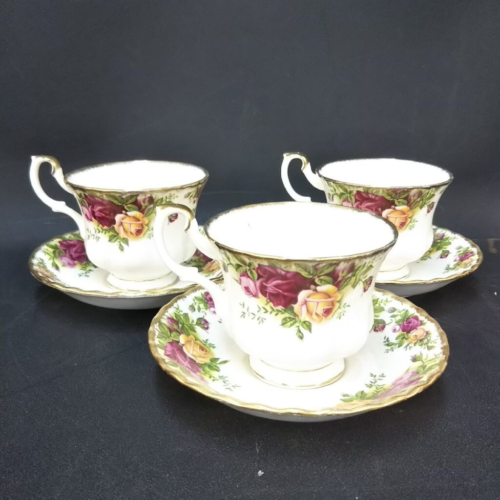 ロイヤルアルバート カップ&ソーサー Old Country Roses 3客セット 現状品