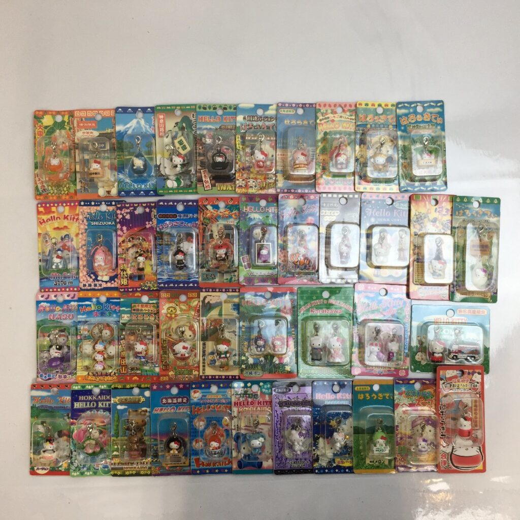 ⑦ご当地キティ ファスナーマスコット ハローキティ HelloKitty キーホルダー サンリオ 北海道　沖縄　山梨　東京など