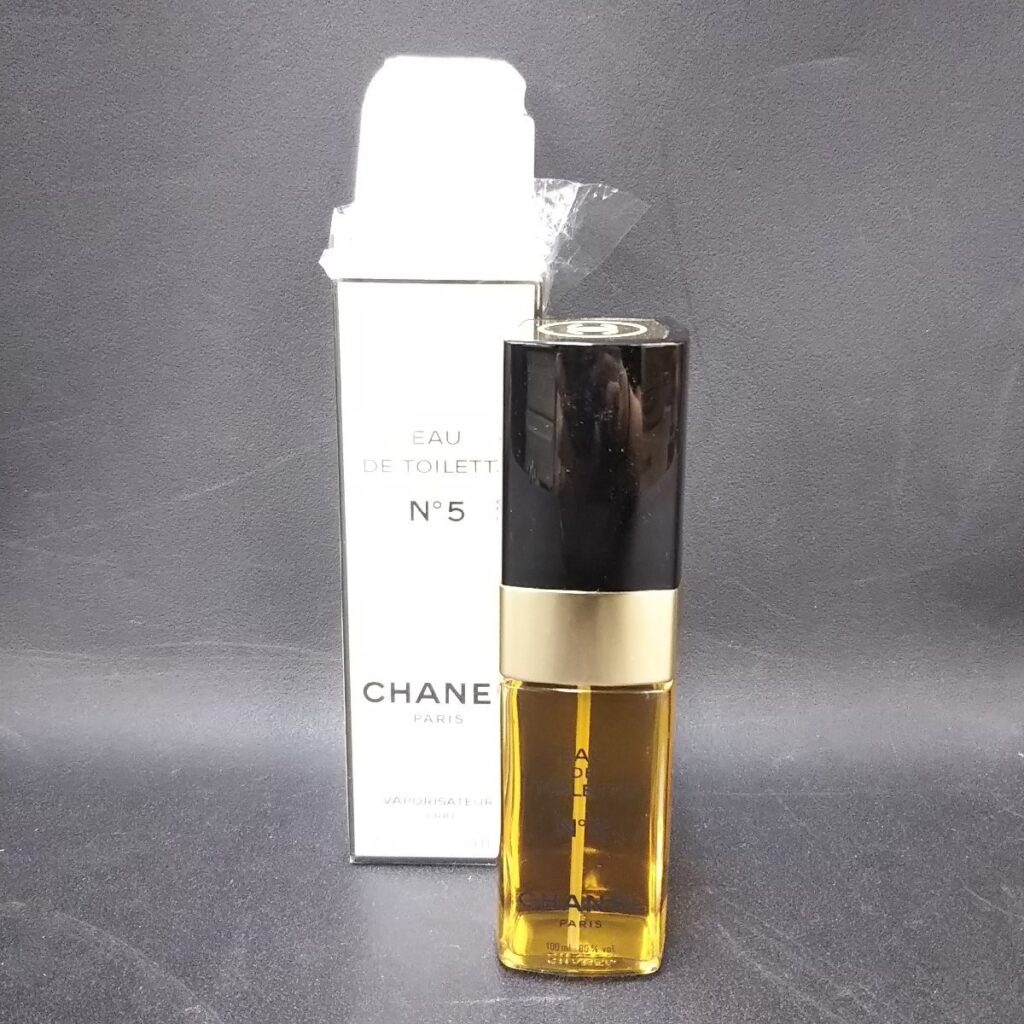 未使用 CHANEL シャネル NO.5 EDT 100ml 香水 現状品