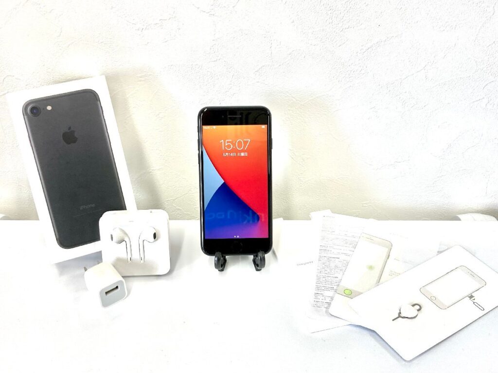 iPhone7 128GB 色BLACK　キャリアsoftBank ネットワーク判定〇 モデル番号MNCK2J/A　初期化済み
