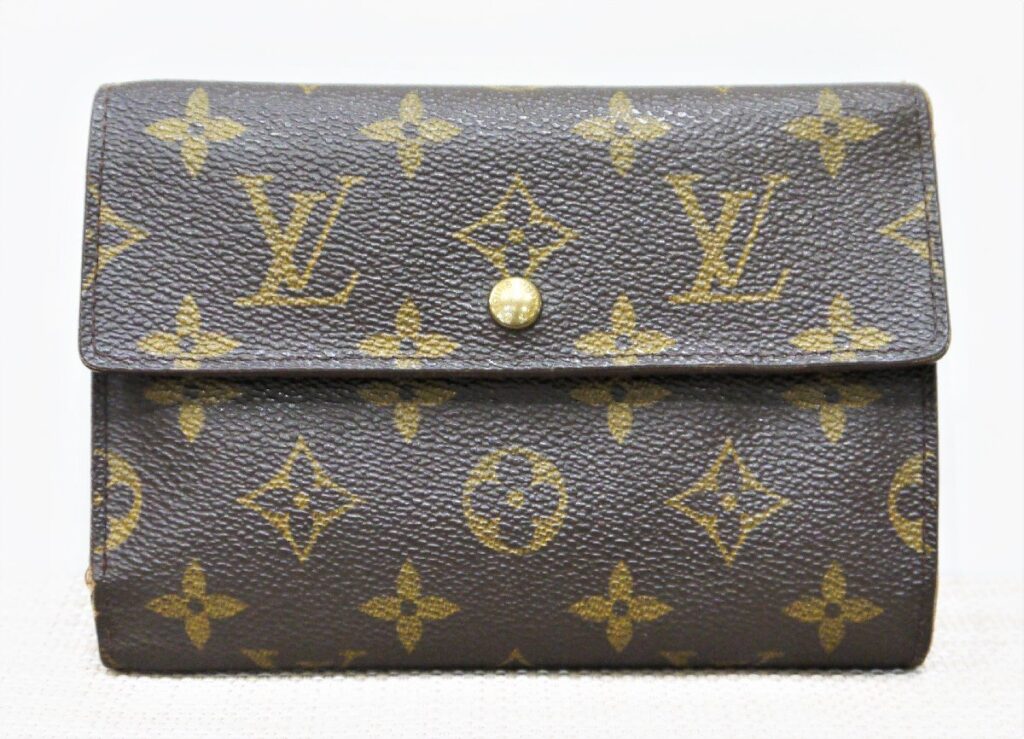 LOUIS VUITTON ルイヴィトン モノグラム ポルトトレゾール エテュイ パピエ SP0020 三つ折財布