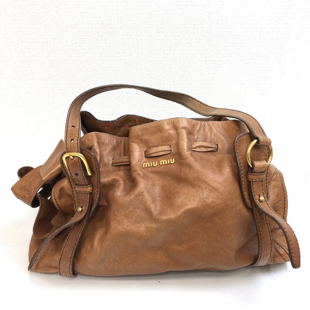 MIUMIU ミュウミュウ レザー ゴールド金具 ハンドバッグ レディース ブラウン系