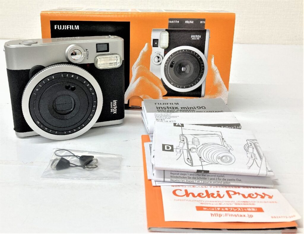FUJIFILM 富士フイルム instax mini90 インスタックス ミニ NEO CLASSIC ネオクラシック チェキ 箱付