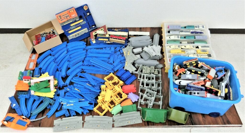 TOMY プラレール レール 情景 パーツ 車両 線路 トンネル等 まとめ 動作未確認