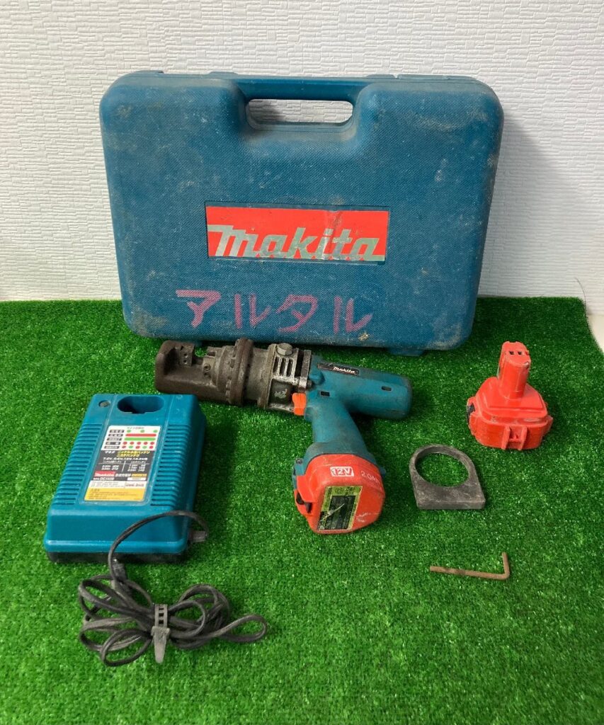 makita マキタ 充電式鉄筋カッター SC130D DC12V max13mm ジャンク 工具