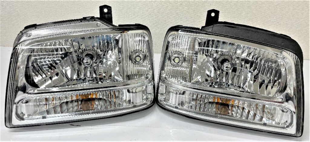 スズキ 純正 ハロゲン ヘッドライト 左右セット KOITO 100-32673 エヴリィワゴン