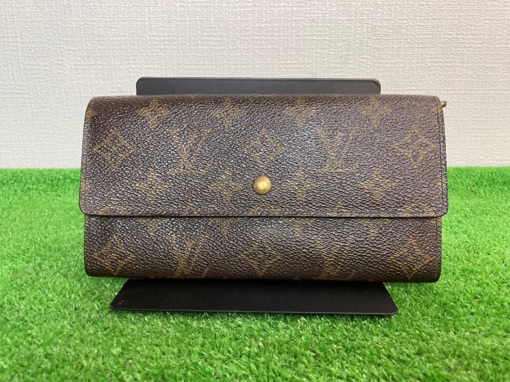 LOUIS VUITTON　ルイヴィトン　モノグラム　長財布　三つ折り　二つ折り　ポルトフォレイユ　ブラウン系　ウォレット
