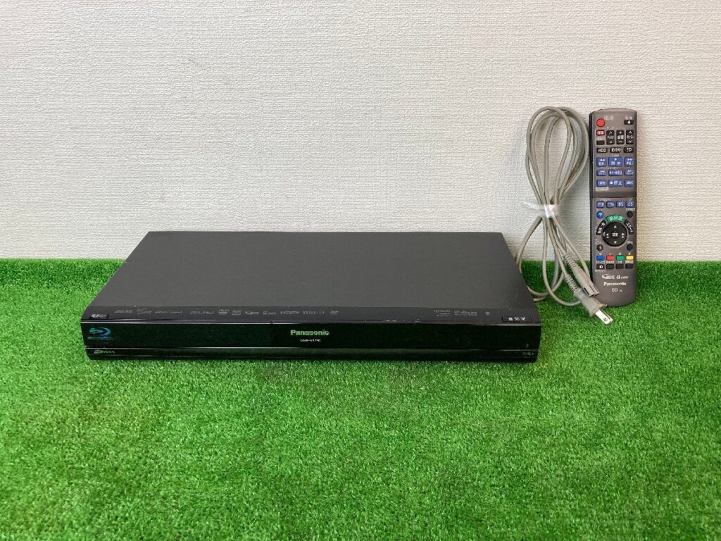 Panasonic　ブルーレイディスクレコーダー　DMR-BR590　2010年製　簡易通電確認のみ
