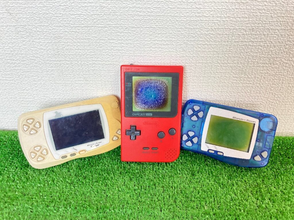 ジャンク品　ニンテンドー　ゲームボーイポケット　赤　MGB-001　ワンダースワンカラー　ホワイト　ブルー　3台まとめ