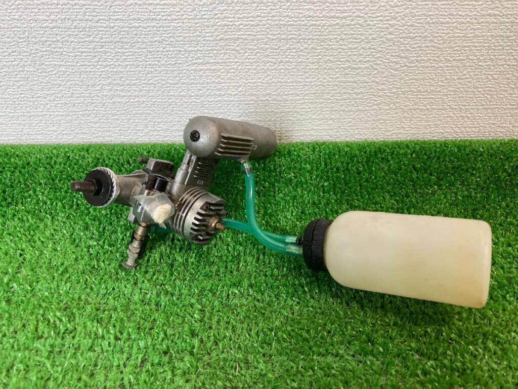 小川精機　小型グローエンジン　O.S.　MAX　10FP　ラジコン　ラジコンエンジン　飛行機用