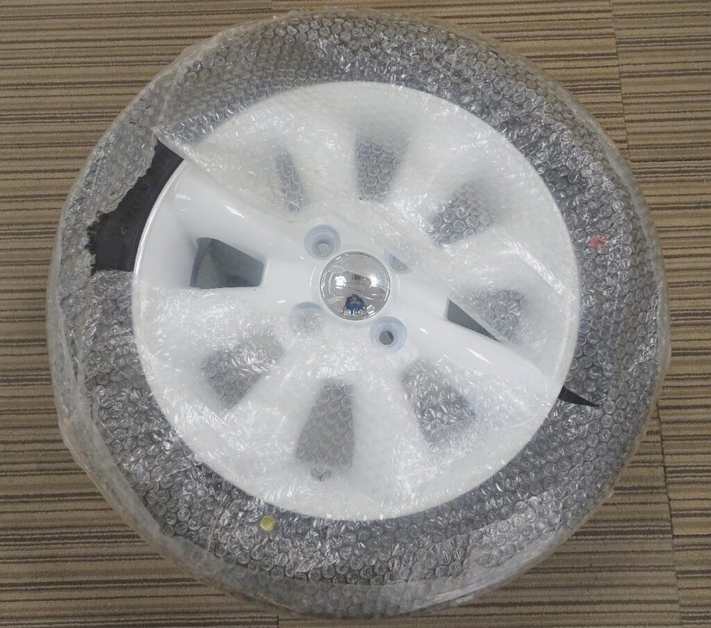 スタッドレス タイヤ　155/65　R 14 GOOD YEAR グッドイヤー Lala Palm ララパーム 4本セット