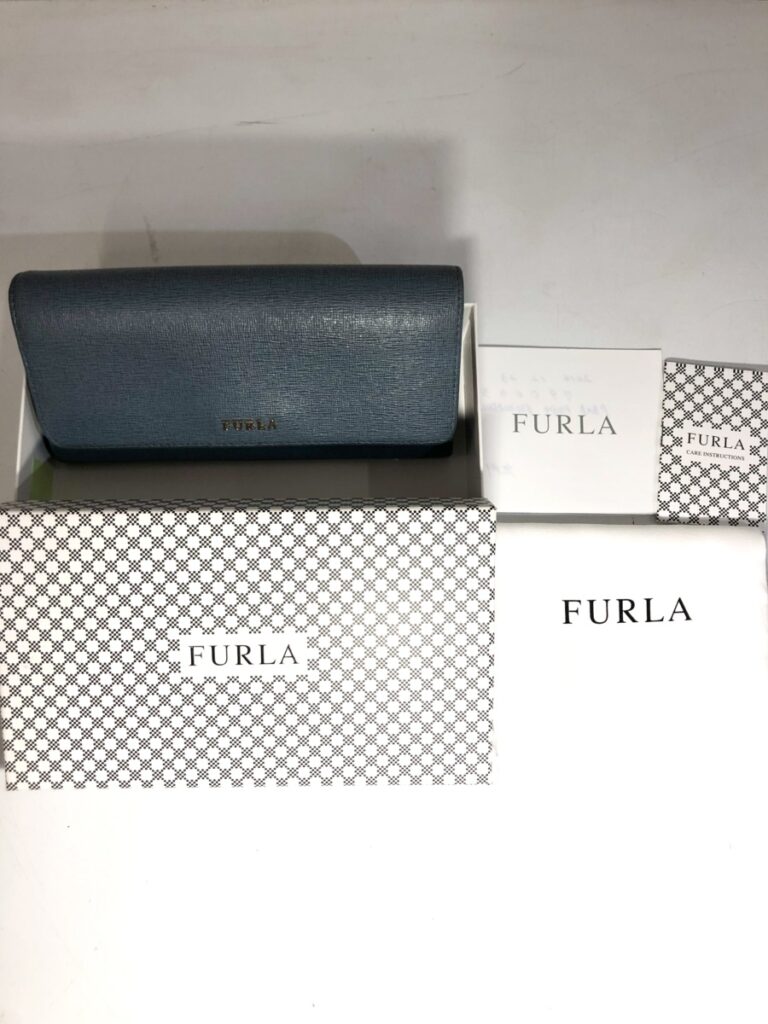 FURLRA フルラ 長財布 ブルー 水色 スカイブルー レザー レディース