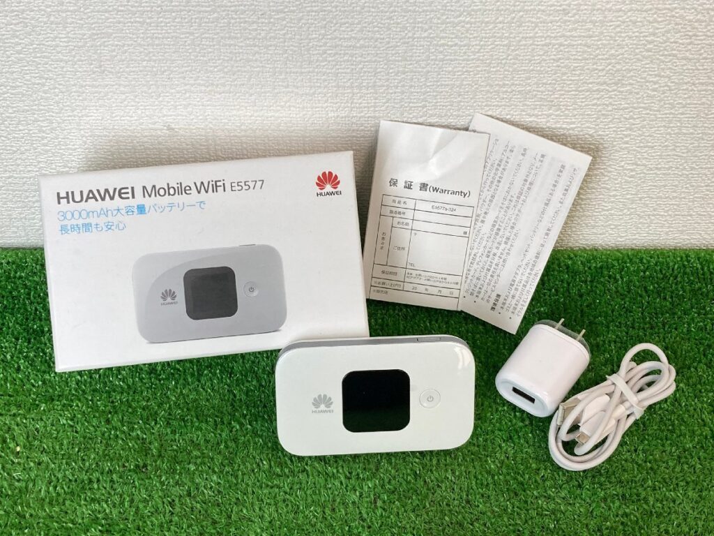 HUAWEI　MobileWi-Fi　E5577　簡易通電確認のみ