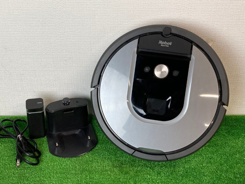 簡易通電確認済み　iRobot　アイロボット　Roomba　ルンバ　960　ロボット掃除機　充電器付き