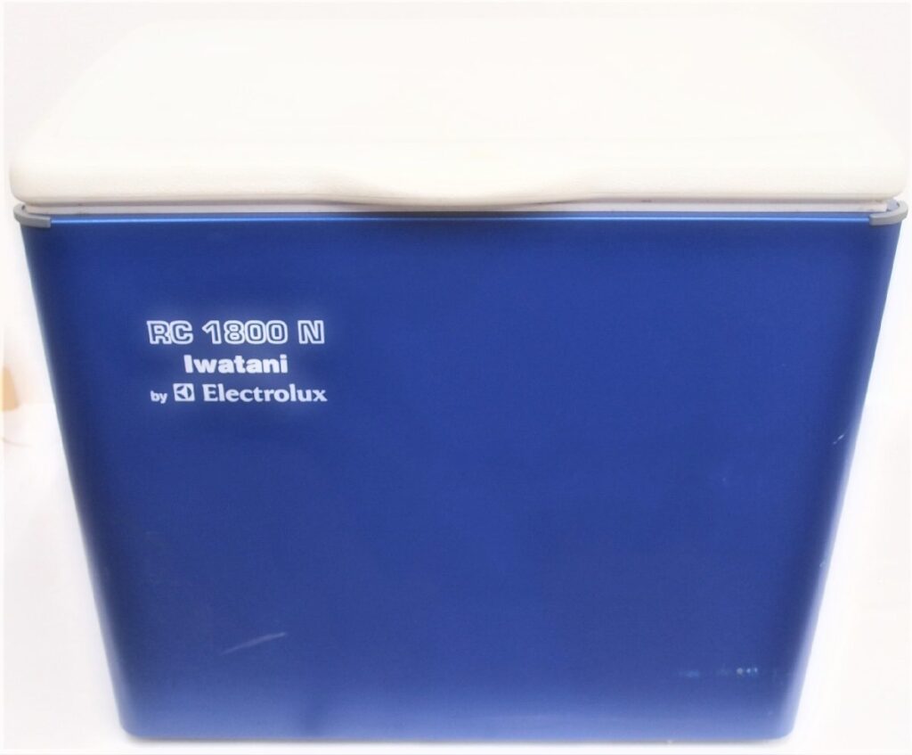 Iwatani イワタニ RC-1800N mobilcool ポータブル3way電気冷蔵庫 サイレント AC/DCガス ジャンク品
