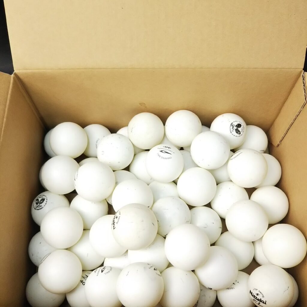 大量58個 卓球ボール 球 TIGORA Nittaku など 現状品