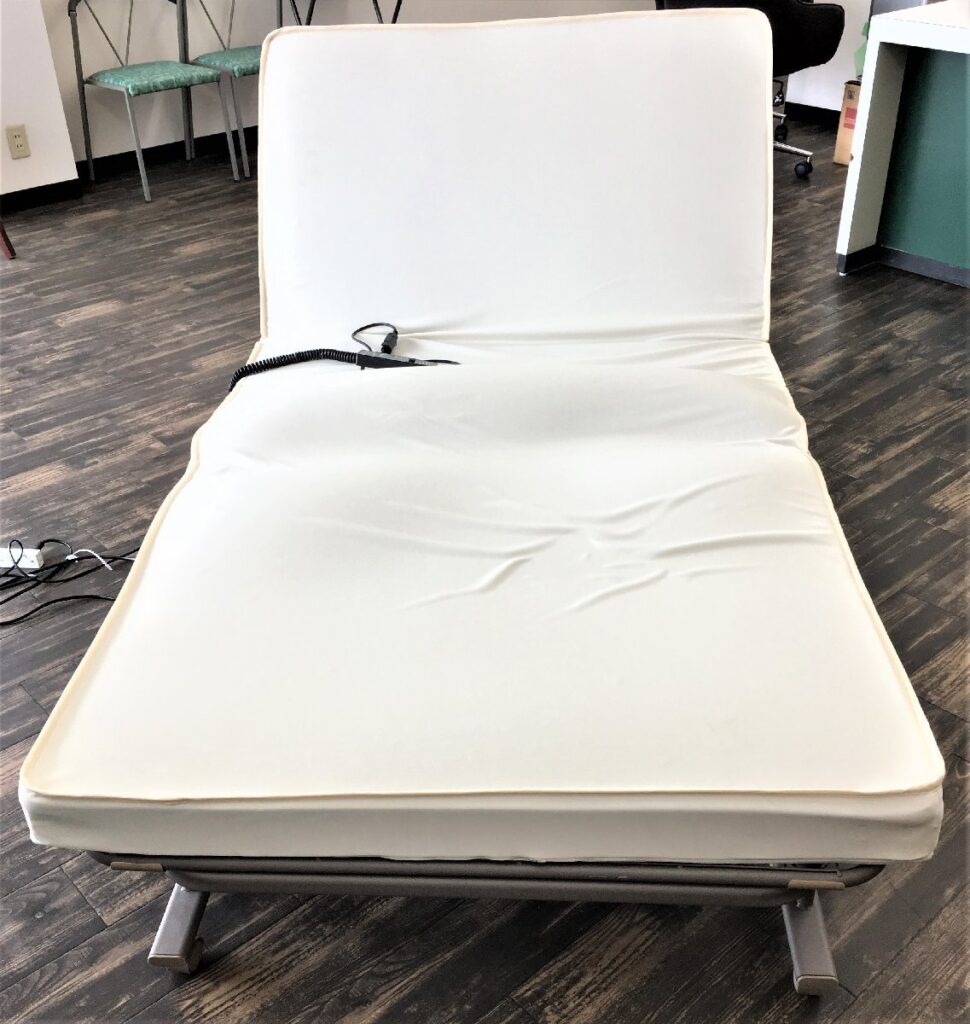 ATEX アテックス 折り畳み式 電動リクライニングベッド 電動ベッド