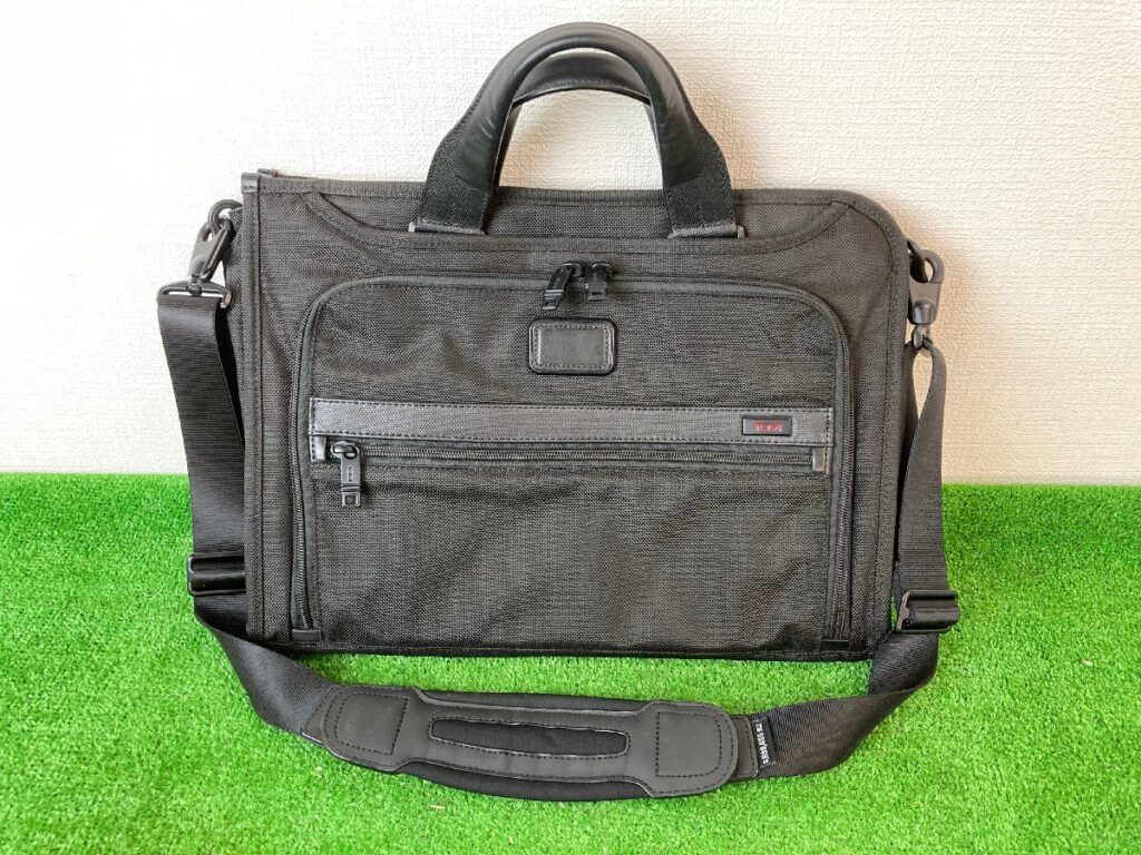 TUMI　トゥミ　Alpha2　スリム・デラックス　ブリーフケース　ビジネスバッグ　ショルダーバッグ　ナイロン　ブラック　26110D2