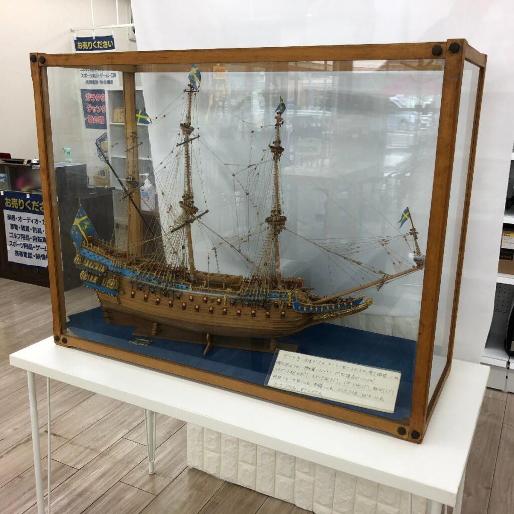 木製帆船模型 WASA号(ヴァーサ) ガラスケース付き スウェーデン 戦艦 アンティーク 当時物 模型