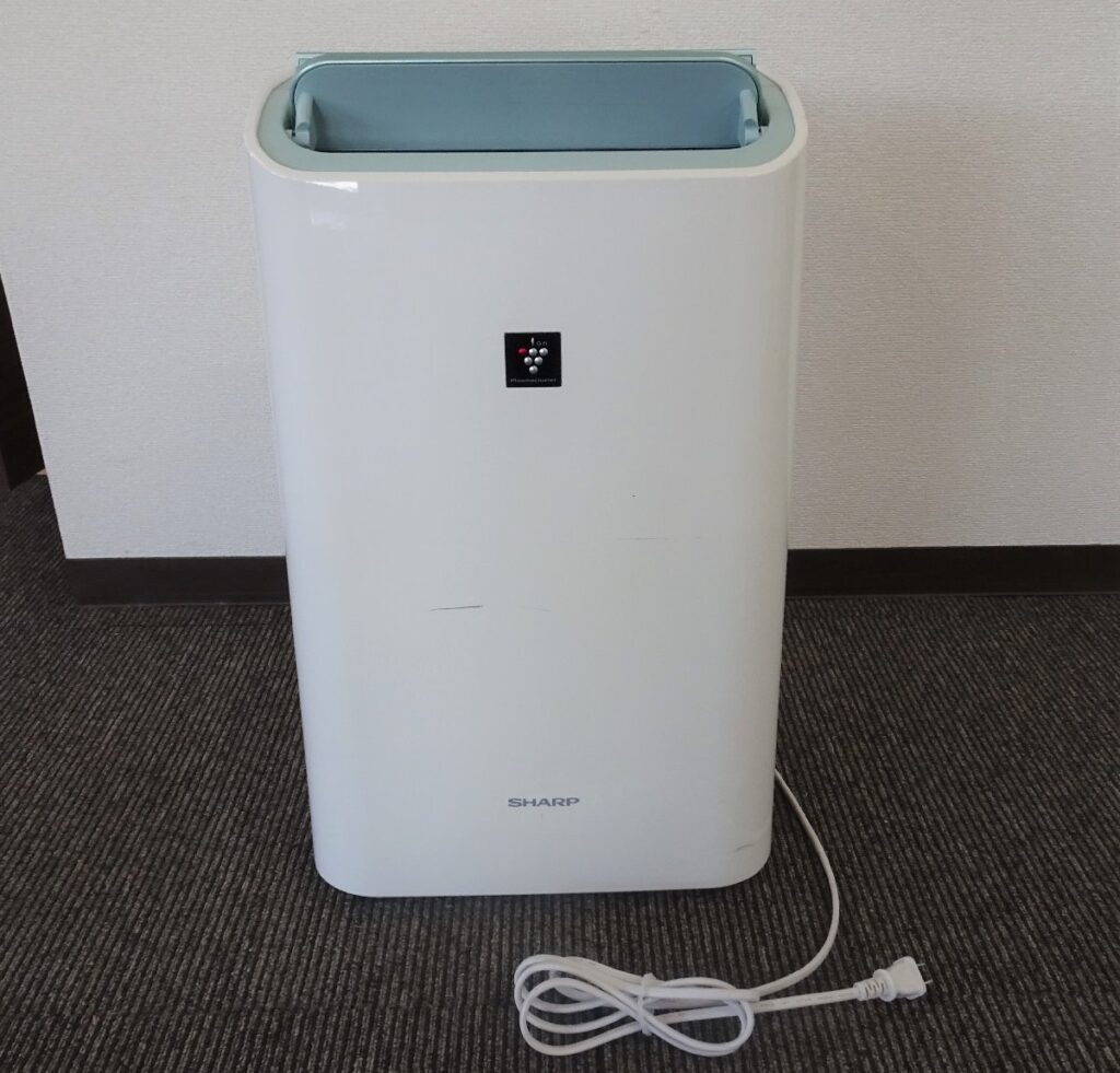 SHARP シャープ 空気清浄除湿器 CV-DF100-W 2015年製