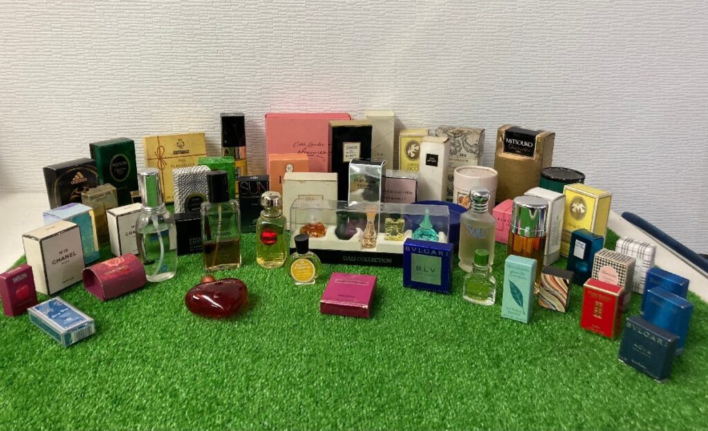 香水大量53点まとめ CHANEL ChristianDior BVLGARI Elizabeth Arden他