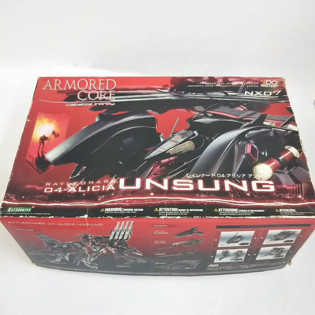 未組立 アーマード・コア レイレナード04-ALICIA アンサング コトブキヤ 1/72スケール プラモデル 現状品