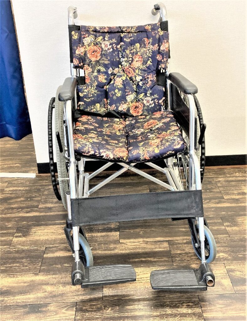 マキテック 自走式車椅子 介助ブレーキ付き SMK50-4043 車椅子