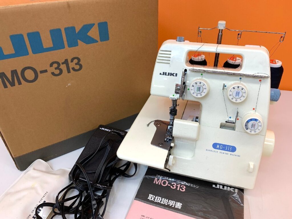 JUKI ジューキ オーバーロックミシン MO-313 フットペダル付き 動作品 ハンドクラフト 手芸 フットペダル 取説冊子 箱
