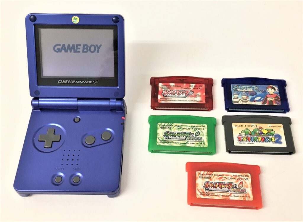 任天堂 ゲームボーイアドバンスSP本体／ソフト5本　セット 　動作確認済み
