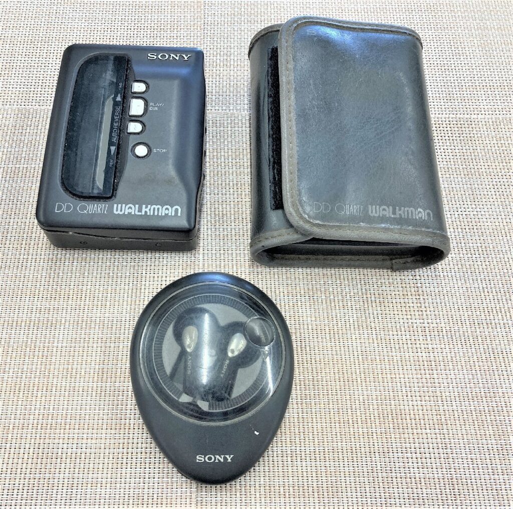 SONY ソニー WALKMAN ウォークマン DD QUARTZ WM-DD9 ポータブル カセットプレーヤーイヤホン付き 本体のみ