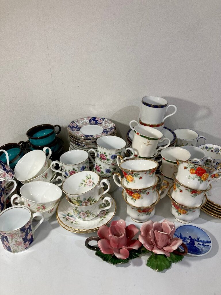 ロイヤルアルバート ungero MINTON 他 カップソーサー ティーカップ アンティーク 洋風 まとめ 大量 イタリア製