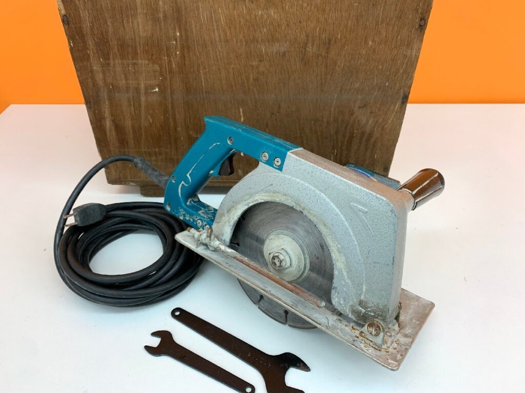 マキタ 7型カッター コンクリート カッタ 4107c コンクリートカッター 切断機 刃付属 丸のこ マルノコ