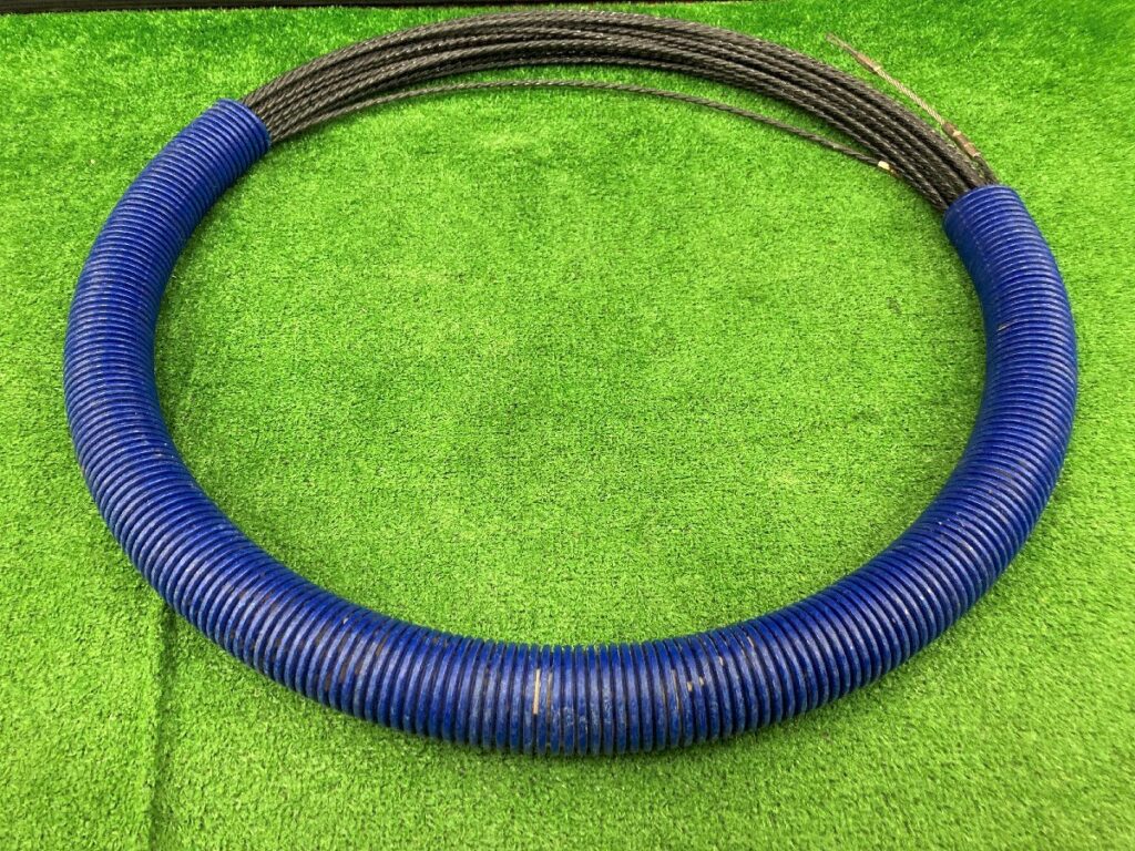 呼線 約50m 配電用品 リーダーケース付き ケーブル 太さ約5mm 通線 電線 電気工事