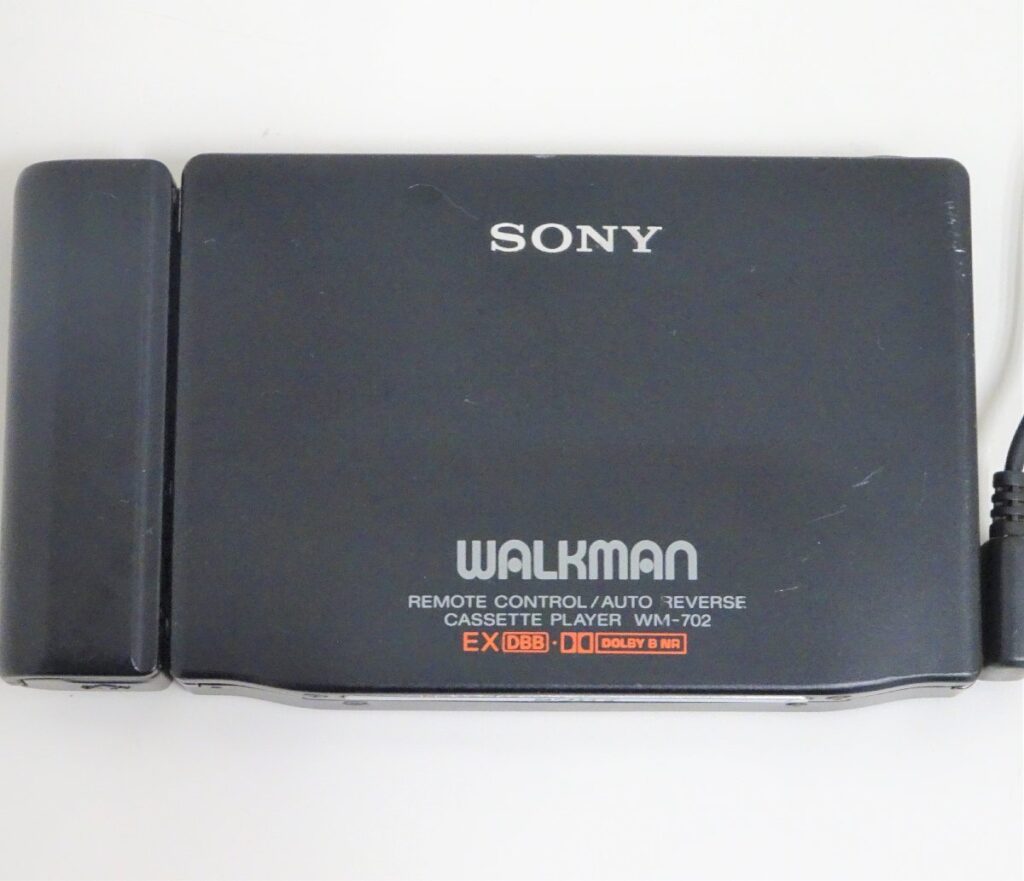 SONY ソニー WALKMAN WM-702 ジャンク品 カセットウォークマン ポータブルカセットプレーヤー