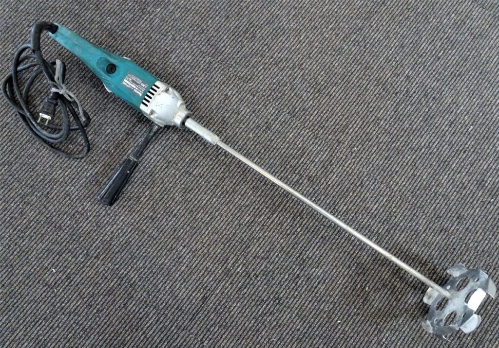 マキタ makita UT1305 攪拌機 カクハン機 電動工具