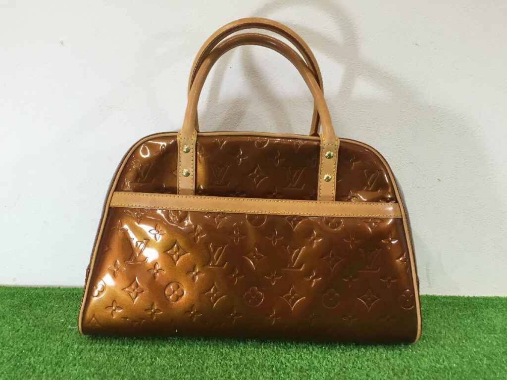 LOUIS VUITTON モノグラム ヴェルニ トンプキンス スクエア ハンドバッグ