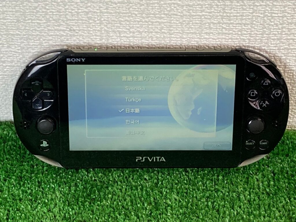 SONY　ソニー　PlayStation Vita　PCH-2000　ブラック　ゲーム　初期化済み　簡易通電確認のみ