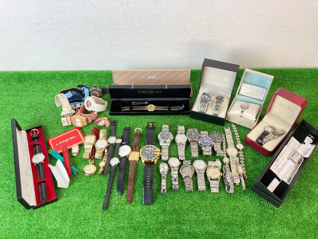 ジャンク品　腕時計　まとめ売り　メンズ　レディース　セイコー　サンローラン　ティファニー　ランセル　カシオ　G-SHOCK等