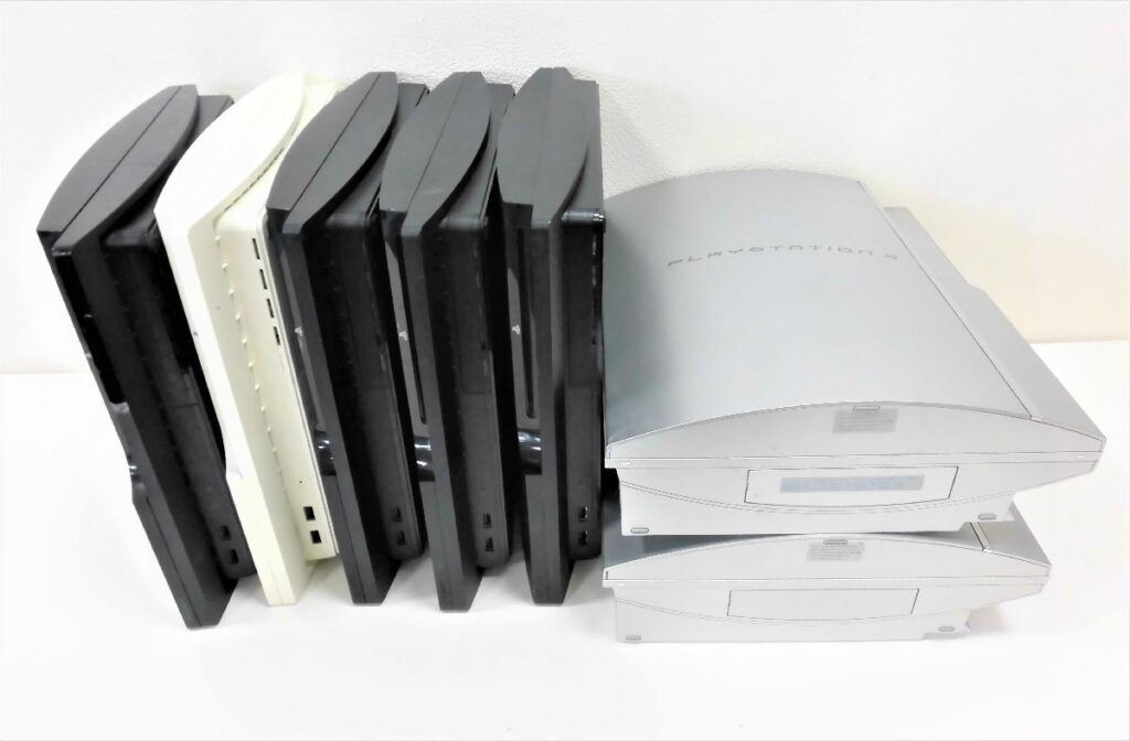 まとめ売り PS3 7台 CECHL00 CECHH00 CECH-3000A CECH-3000B 3台 CECH-2000A 動作未確認 ジャンク